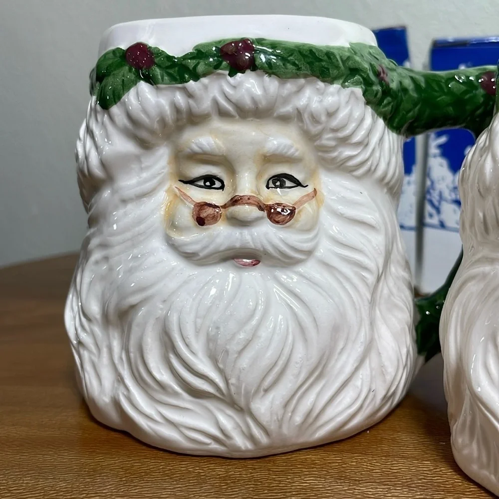 Vintage santa holly